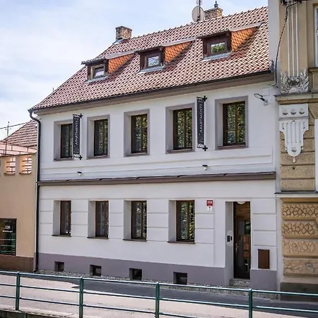 Boutique Apartments Old Town Apartment *