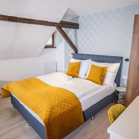 Boutique Old Town 체스케부데요비체