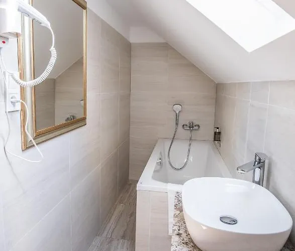 Boutique Old Town 아파트