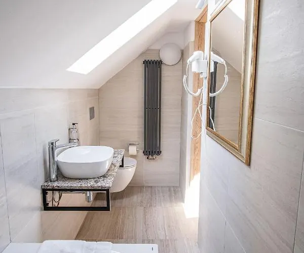 Boutique Old Town 체스케부데요비체