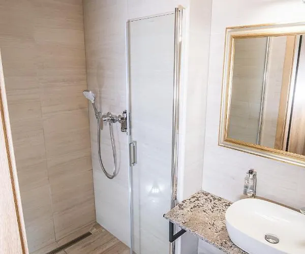 Boutique Old Town 체스케부데요비체